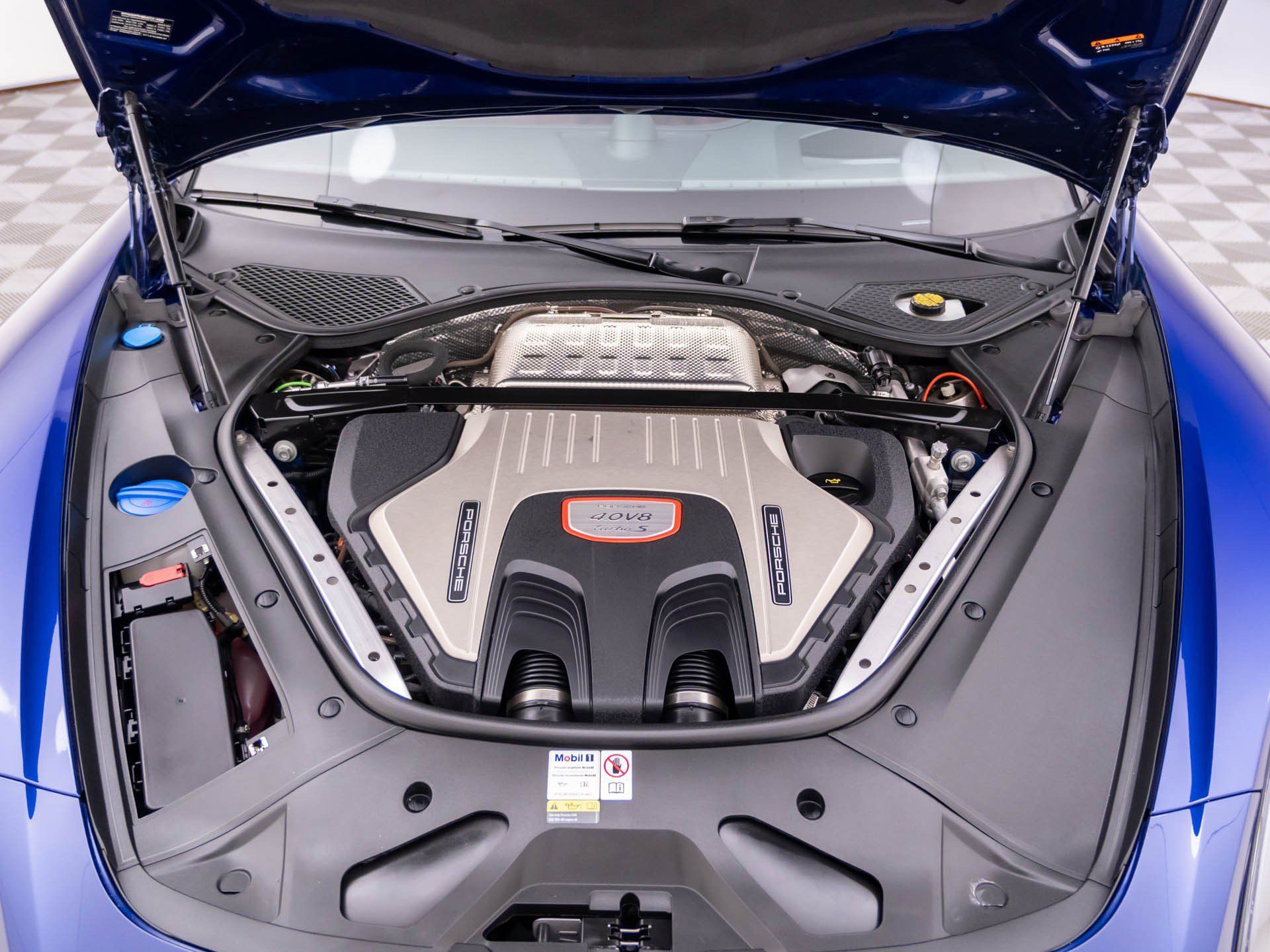 Certified 2023 Porsche Panamera Turbo S Executive AWD/4WD image 31