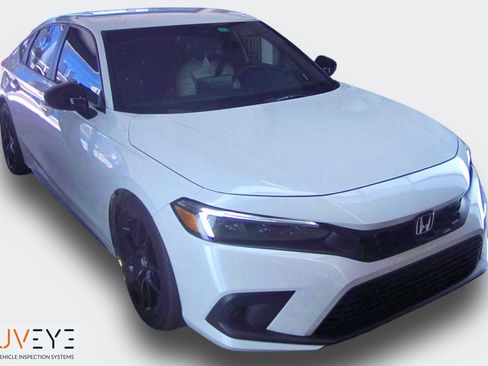 Used 2024 Honda Civic Sport image 2