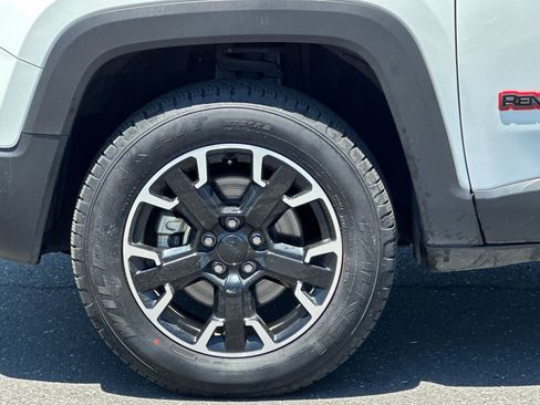 Certified 2023 Jeep Renegade Trailhawk AWD/4WD image 26