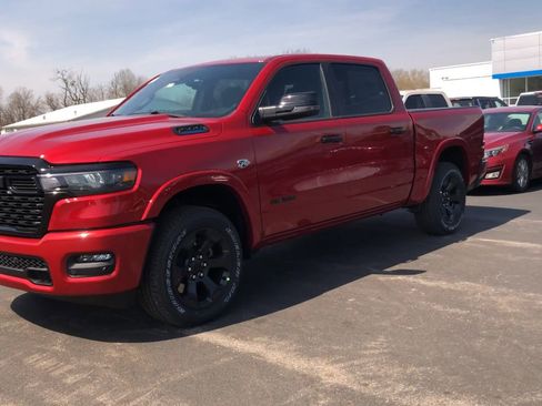 New 2026 RAM 1500 4x4 Crew Cab image 4