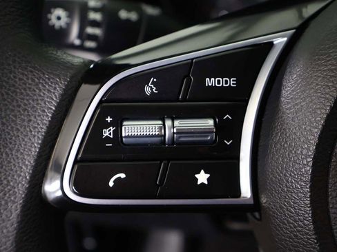 Used 2023 Kia Forte LXS w/ LXS Technology Package image 38