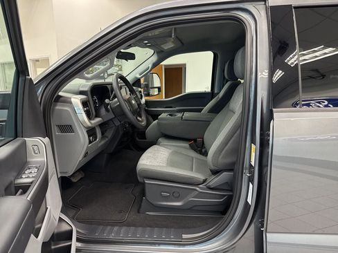 New 2026 Ford F350 XLT w/ Tremor Off-Road Package AWD/4WD image 7