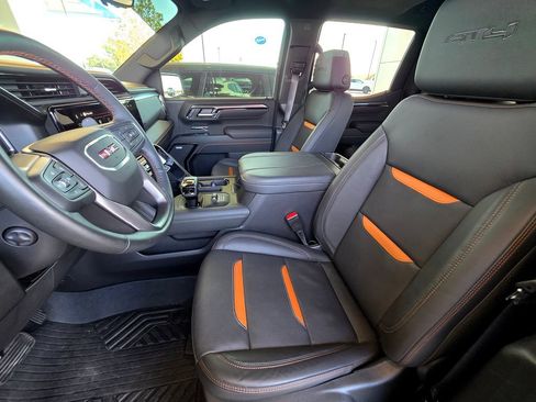 Used 2026 GMC Sierra 1500 AT4 w/ AT4 Premium Package AWD/4WD image 23