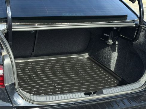 Used 2023 Volkswagen Jetta Sport image 36