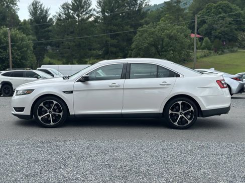 Used 2015 Ford Taurus SHO w/ Equipment Group 401A AWD/4WD image 6
