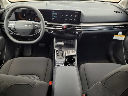 New 2026 Kia Sportage LX w/ LX Convenience Package FWD image 14