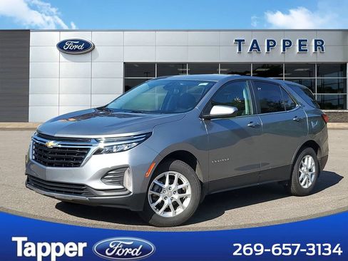 Used 2024 Chevrolet Equinox LT w/ LPO, Floor Liner Package AWD/4WD image 1