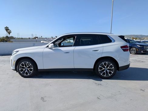 Certified 2025 BMW X3 xDrive30i w/ Premium Package image 9