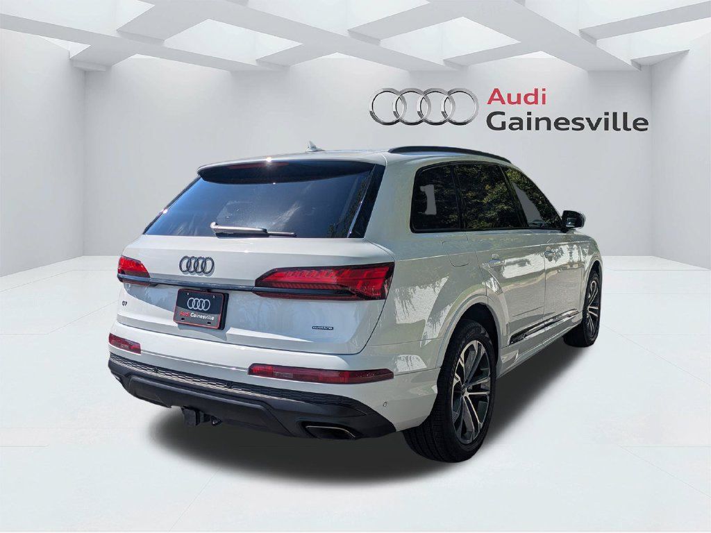 Used 2026 Audi Q7 2.0T Premium Plus AWD/4WD image 5