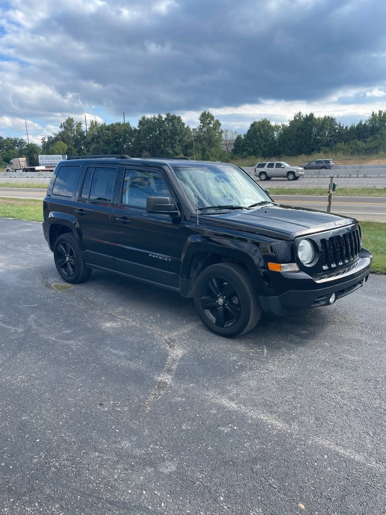Used 2016 Jeep Patriot Latitude FWD image 7