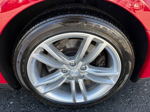 Used 2013 Tesla Model S Long Range image 10