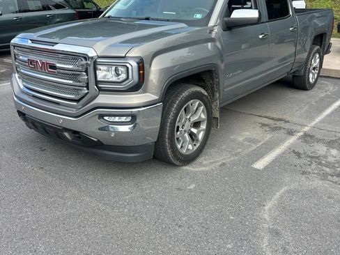 Used 2017 GMC Sierra 1500 SLT w/ SLT Premium Package AWD/4WD image 2