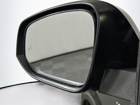 Used 2018 Toyota RAV4 Limited image 16