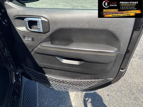 Used 2021 Jeep Gladiator Overland AWD/4WD image 46