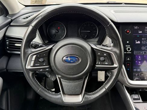 Used 2022 Subaru Outback Premium image 15