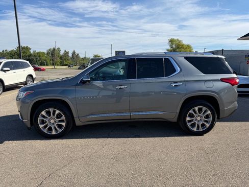 Used 2018 Chevrolet Traverse Premier w/ LPO, Floor Liner Package AWD/4WD image 2