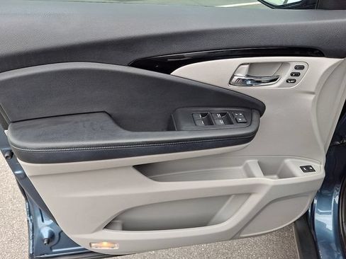 Used 2019 Honda Pilot Elite image 10