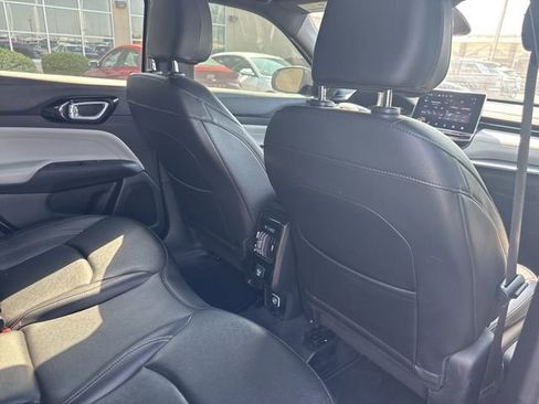 Used 2025 Jeep Compass Limited AWD/4WD image 10