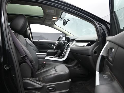 Used 2013 Ford Edge SEL FWD image 18