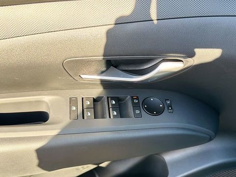 New 2026 Hyundai Santa Cruz SEL FWD image 17