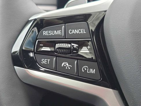 Used 2025 BMW 330i xDrive Sedan w/ M Sport Package image 39