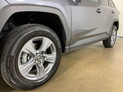 Used 2025 Toyota RAV4 LE AWD/4WD image 2