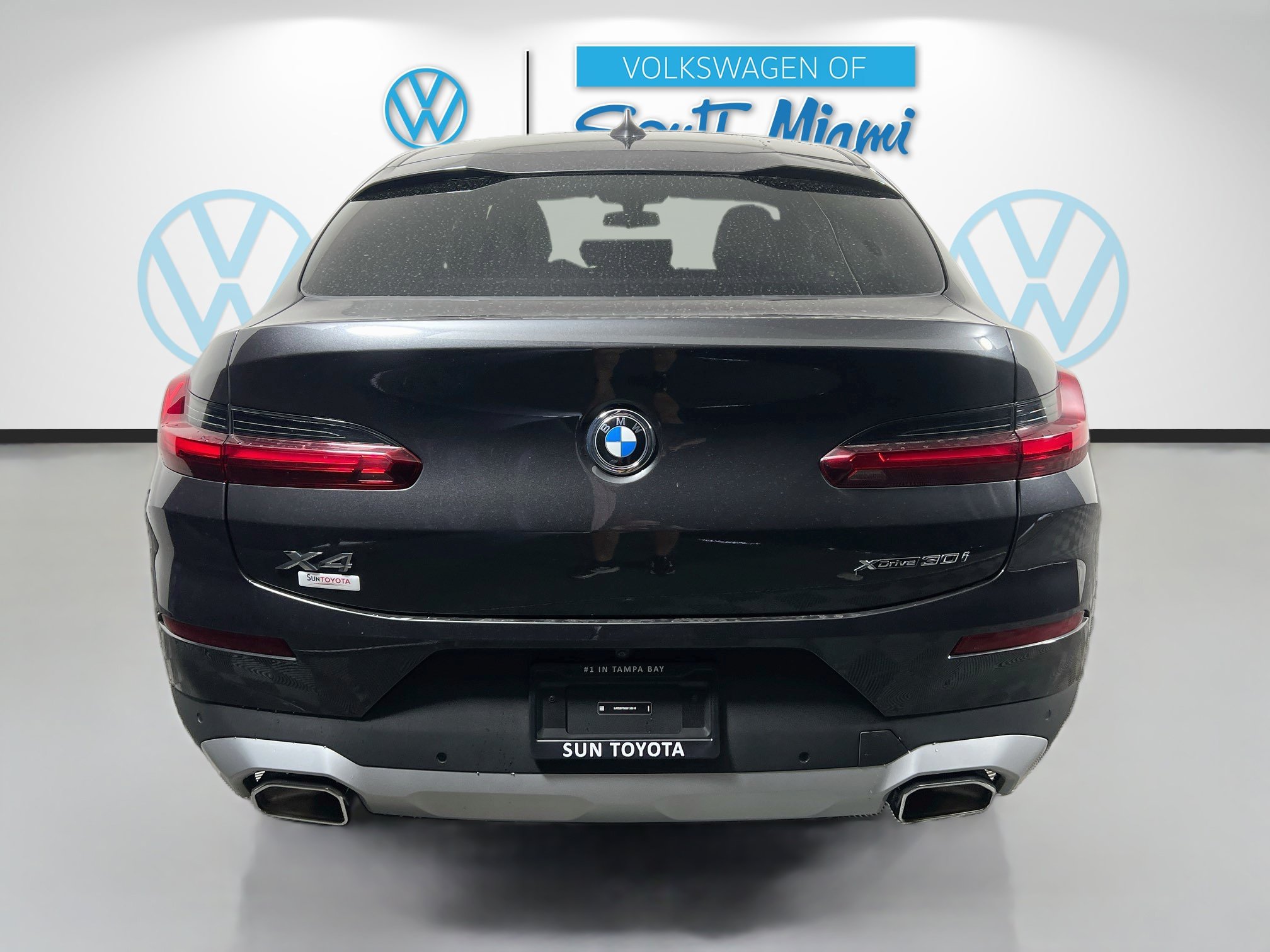 Used 2025 BMW X4 xDrive30i AWD/4WD image 4