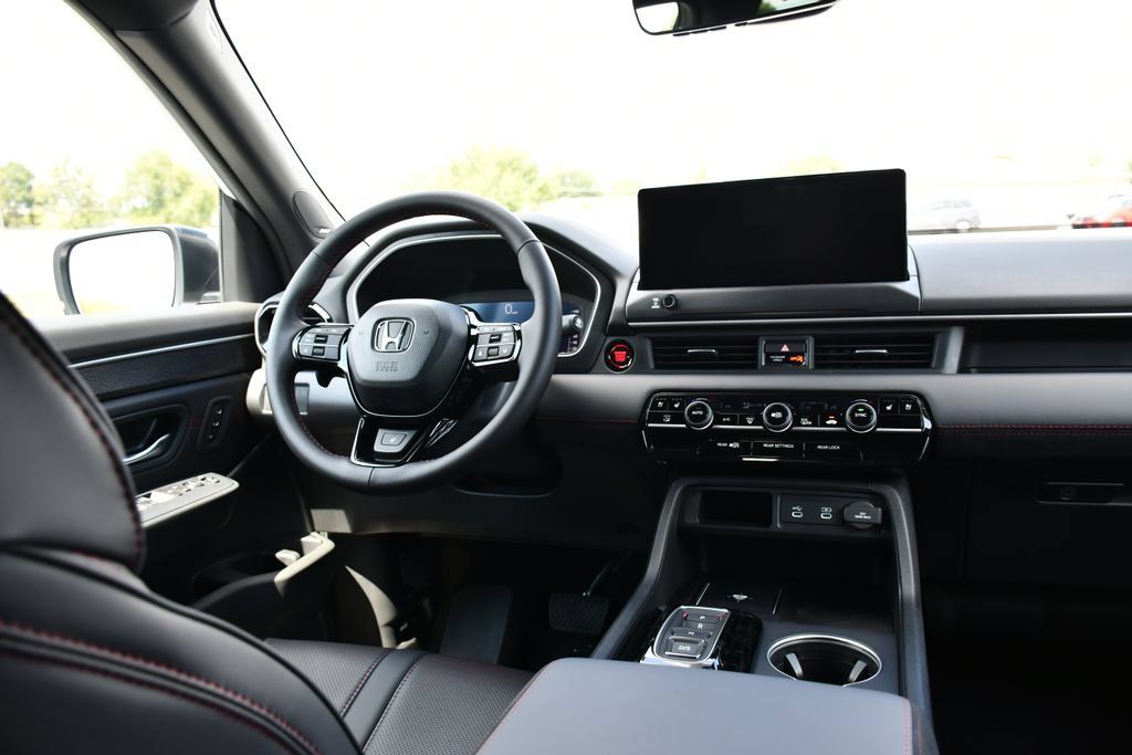 New 2026 Honda Pilot Black Edition image 26