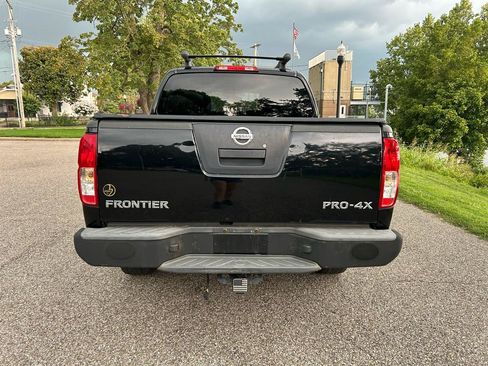 Used 2012 Nissan Frontier PRO-4X w/ Pro-4x Luxury Pkg AWD/4WD image 4