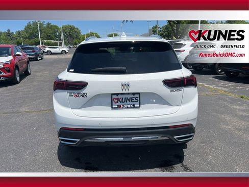 Used 2024 Buick Envision Preferred AWD/4WD image 4