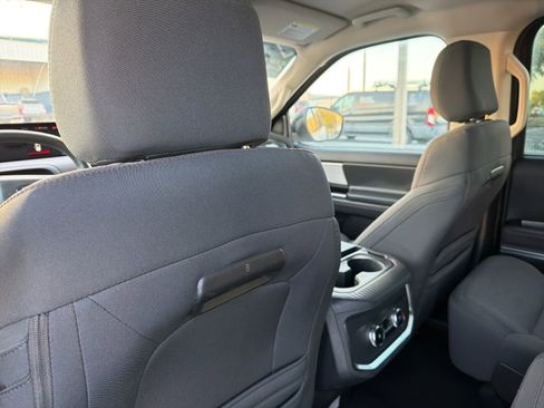 Used 2025 Ford Expedition Max Active image 14