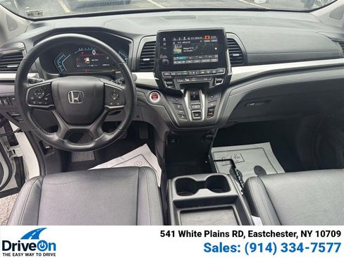 Used 2023 Honda Odyssey EX-L image 13