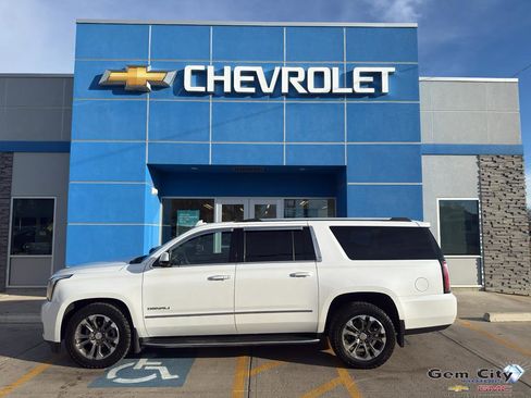 Used 2018 GMC Yukon XL Denali w/ Open Road Package image 1