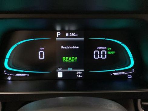 New 2026 Hyundai Elantra Hybrid FWD image 16