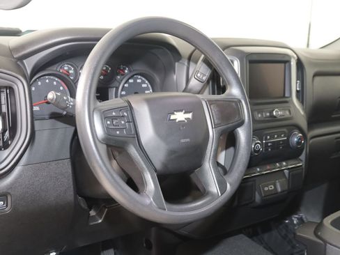 Used 2024 Chevrolet Silverado 2500 Custom AWD/4WD image 6