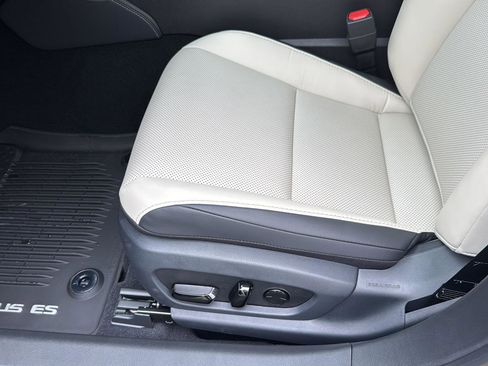 New 2025 Lexus ES 350 ES 350 image 28