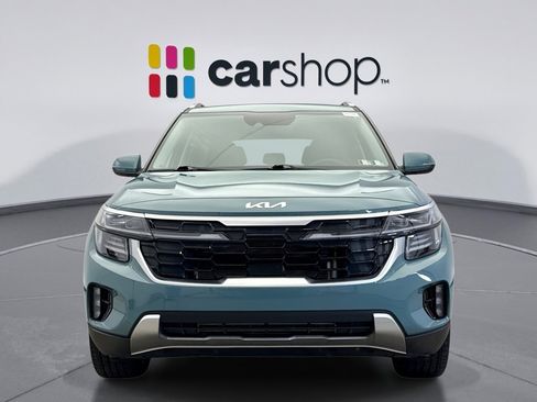 Used 2024 Kia Seltos SX w/ SX Sunroof Package image 8