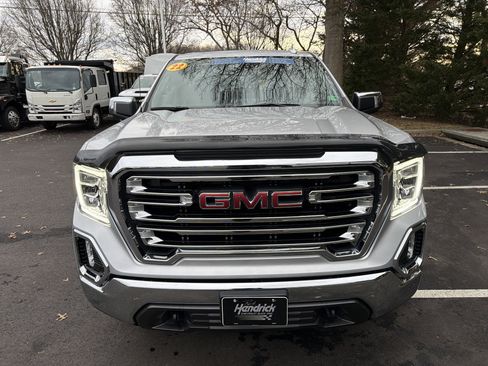 Used 2022 GMC Sierra 1500 SLT w/ SLT Premium Package image 3