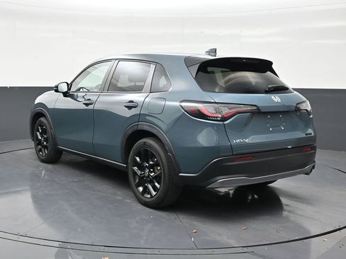 Used 2024 Honda HR-V Sport image 3