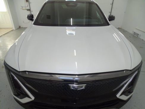 Certified 2024 Cadillac Lyriq Sport image 23