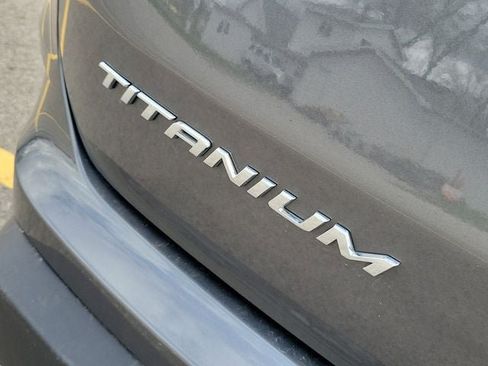 Certified 2024 Ford Edge Titanium AWD/4WD image 36
