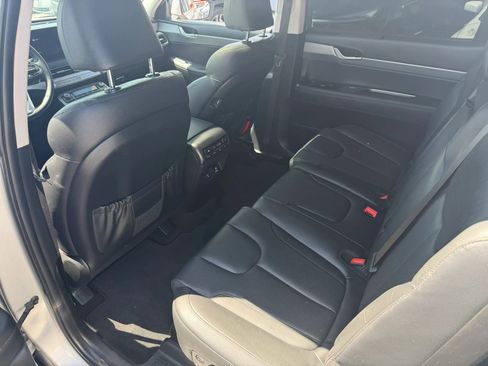 Used 2022 Hyundai Palisade SEL w/ 8P Bench Seat Package AWD/4WD image 23