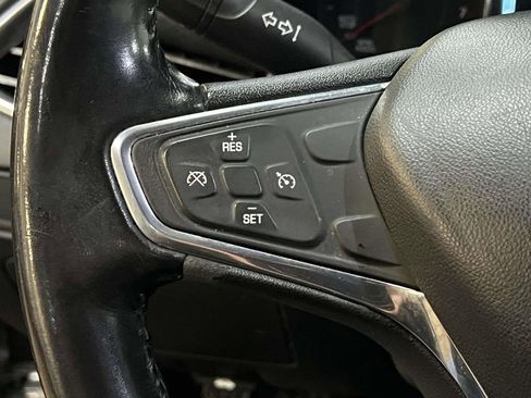 Used 2017 Chevrolet Malibu LT FWD image 21
