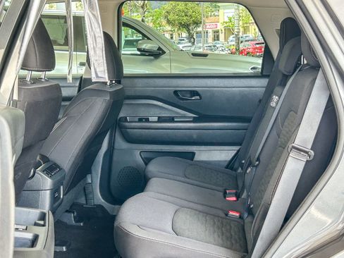 Used 2025 Nissan Pathfinder SV FWD image 18