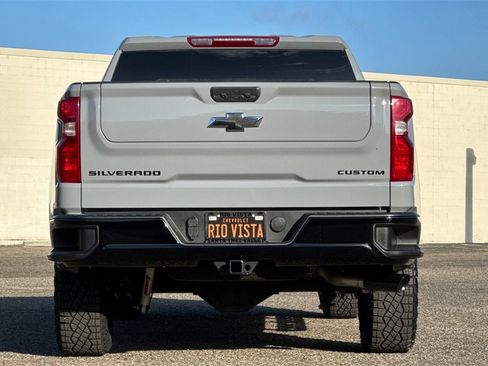 Certified 2025 Chevrolet Silverado 1500 Custom Trail Boss w/ Dark Appearance Package image 5