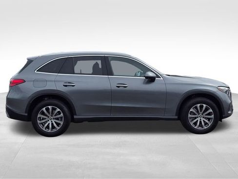 Used 2023 Mercedes-Benz GLC 300 4MATIC image 6