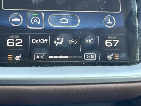 Used 2022 Subaru Outback Touring XT image 18