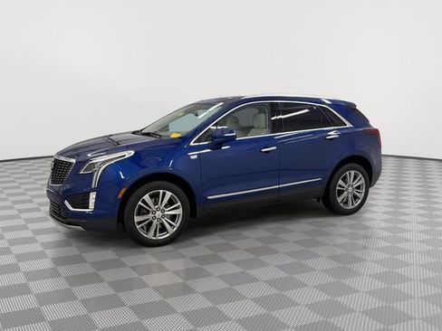 Certified 2024 Cadillac XT5 Premium Luxury image 5