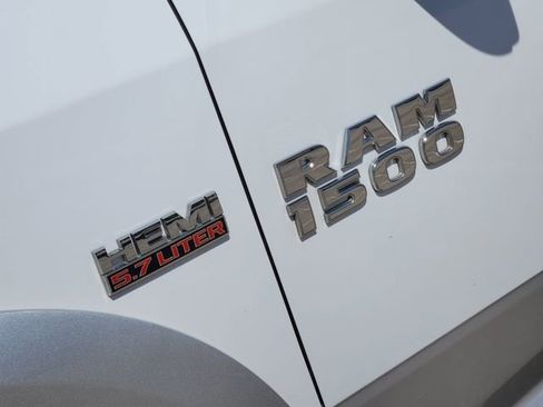 Used 2014 RAM 1500 Laramie RWD image 12
