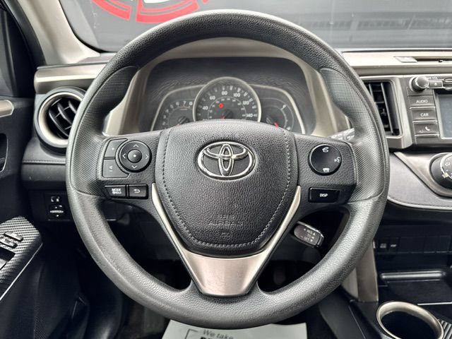 Used 2015 Toyota RAV4 LE AWD/4WD image 22